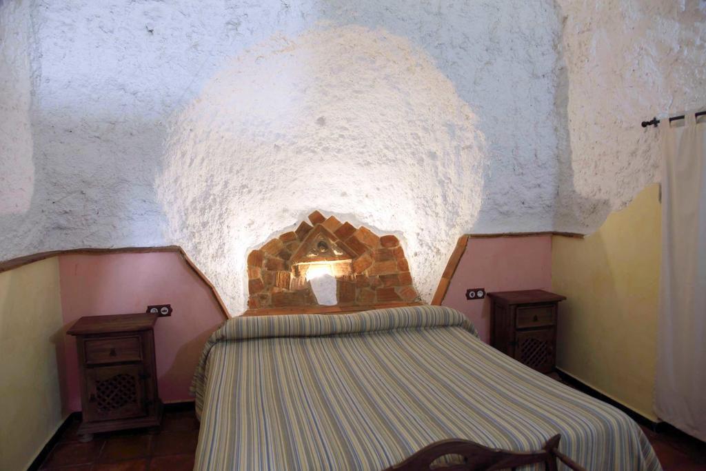 Cuevas Del Zenete Apartment Alcudia de Guadix Ngoại thất bức ảnh