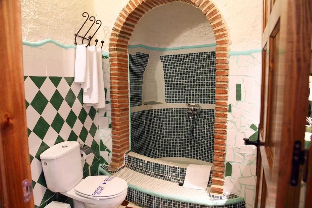 Cuevas Del Zenete Apartment Alcudia de Guadix Ngoại thất bức ảnh