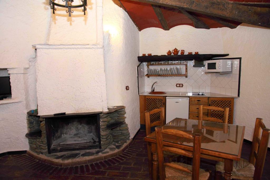 Cuevas Del Zenete Apartment Alcudia de Guadix Ngoại thất bức ảnh